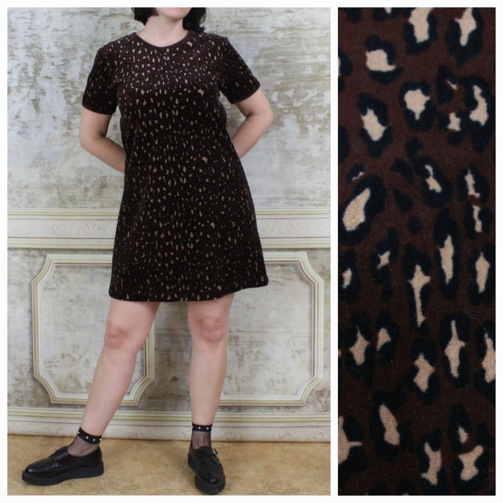 Vintage 1990s Shift Dress M Leopard Print Velour Velvet Jumper Brown Grunge VTG